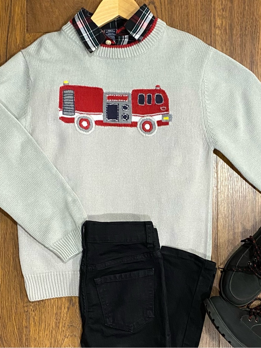 Gymboree Boys Vintage ‘Firehouse No.5’ Gray Fire Truck Sweater Size 7